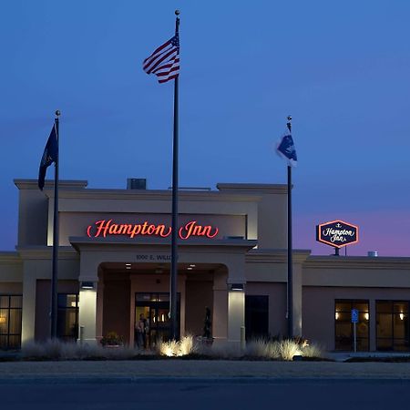 Hampton Inn Колби Экстерьер фото