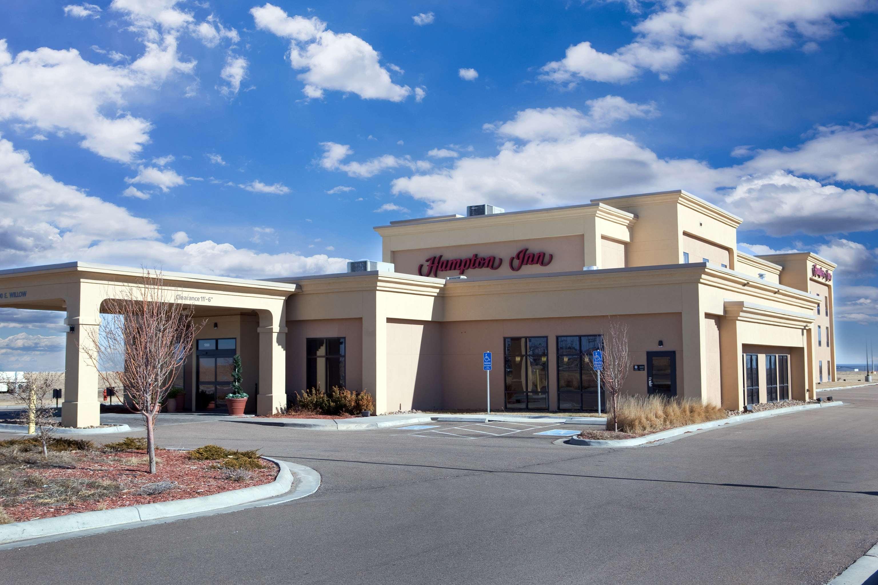 Hampton Inn Колби Экстерьер фото